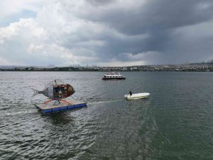 Geri Dönüşümle Oluşturulan ‘Balık Heykel’ İsmini Arıyor