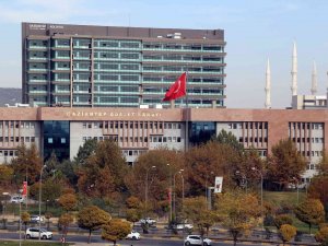 Camiyi Benzin Dökerek Yakmaya Çalışan Kişi Tutuklandı