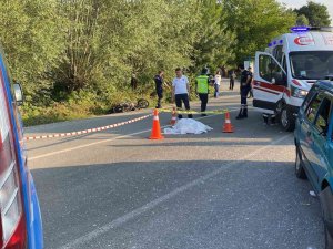 Otomobil Motosiklete Çarptı: 1 Ölü