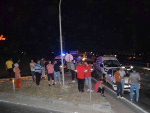 Tekirdağ’da Tır Kırmızı Işıkta Bekleyen 8 Aracı Biçti: 10 Yaralı