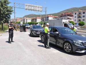 Kurban Bayramı Tatili İçin Yollara Akın Ettiler