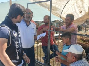 Karaman’da Kurban Pazarında Broşürlü Sahte Para Uyarısı