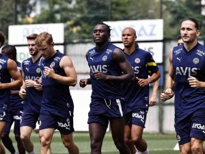 Fenerbahçe, Yeni Sezon Hazırlıklarını Sürdürüyor