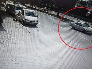 40 Günlük Bebeğin Yaralandığı Kaza Kamerada