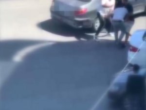 Şehir Eşkıyası İki Kardeş, Darp Ettiği Şahsı Araca Bindirip Zorla Kaçırdı