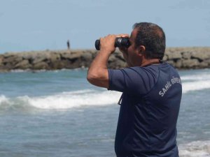 Denizde Kaybolan Yabancı Uyruklu Şahsın Arama Çalışmaları Sürüyor