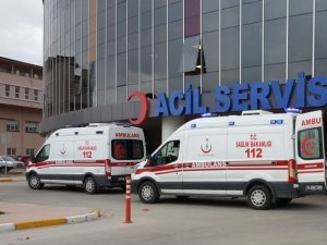 Erzincan’da Kavgaya Müdahale Eden Polis Bacağından Bıçaklandı