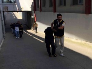 Top Oynama Yüzünden Çıkan Kavgada 4 Kişi Tutuklandı