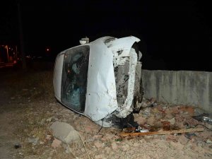 Kulübeye Çarpan Araç Takla Attı: 1 Yaralı
