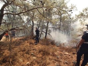 Datça’daki Orman Yangınına Kolluk Kuvvetleri De Müdahale Etti