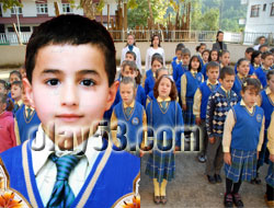Mustafa'ya Tören Düzenlendi