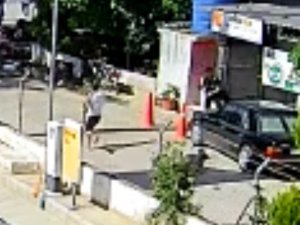 Jandarmaya Silah Doğrultan Şehir Eşkıyası Kamerada