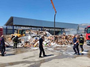 Kahramanmaraş’ta Kağıt Tesisinde Yangın