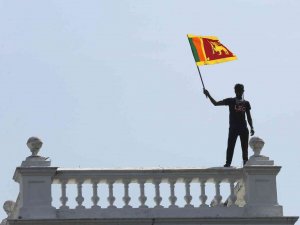 Sri Lanka’da Sokağa Çıkma Yasağı İlan Edildi