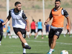 Alanyaspor, Günü Çift İdmanla Kapattı