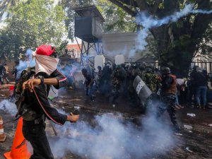 Sri Lanka’daki Protestolarda 1 Kişi Öldü, 84 Kişi Yaralandı