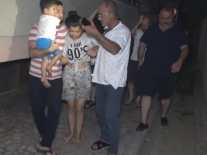 Yanan Evinde Ailesinden Sonra Kuşlarını Kurtardı
