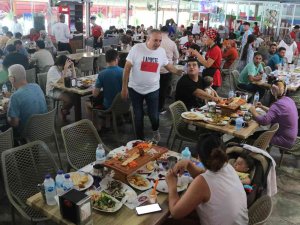 Kebapçılar Bayram Sonu Doldu Taştı