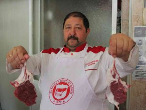 Türkiye Kasaplar Federasyonu, Kurbanda 2 Milyon Küçük, 850 Bine Yakın Büyükbaş Hayvan Kesildi