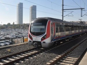 Bakan Karaismailoğlu: “Kurban Bayramı’nda 408 Bin Vatandaşımız Trenlerle Seyahat Etti”