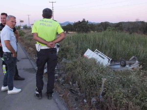 Burhaniye’de İki Araç Şarampole Yuvarlandı: 7 Yaralı