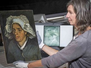 Van Gogh’un Tablosunun Arkasındaki Gizli Otoportresi, X-ray İle Keşfedildi