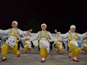 Erguvan Halk Oyunları Kursu İle Yöresel Kültürler Yıldırım’da Yaşatılıyor