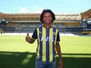 Fenerbahçe Willian Arao Transferini Duyurdu