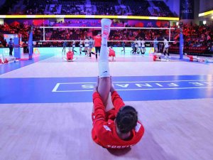 Fıvb Kadınlar Milletler Ligi: Türkiye:3 - Tayland:1