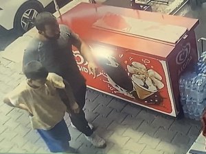 İ̇stanbul’da Pes Dedirten Olay: Bir Yanda Davullu Gelin Karşılama, Diğer Yanda Yaralı Çocuğa Müdahale