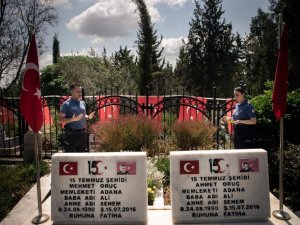 Kahramanları Silah Arkadaşları Unutmadı