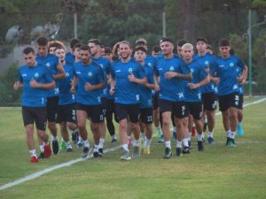 Serik Belediyespor Top Başı Yaptı