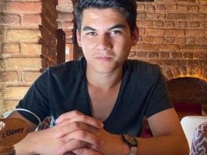 Denizde Boğulma Tehlikesi Geçiren Genç, 12 Günlük Yaşam Mücadelesini Kaybetti