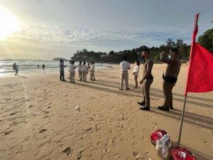 Phuket’te Balayındaki Turist İle Onu Kurtarmaya Çalışan Kişi Boğuldu