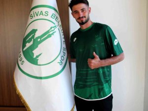 Sivas Belediyespor, Yiğit Sevinç’i Renklerine Bağladı