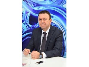 Ak Parti, Can Dündar’a Homeros Ödülü Verilmesi Kararına Tepki Gösterdi
