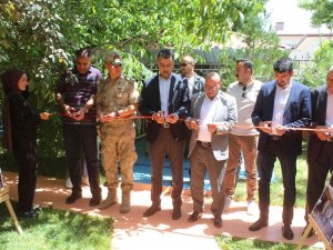 Muradiye’de 15 Temmuz Konulu Resim Ve Fotoğraf Sergisi