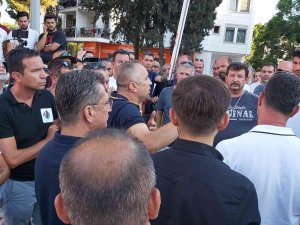 Öldürülen Yakınları İçin Adliye Önünde Toplandılar