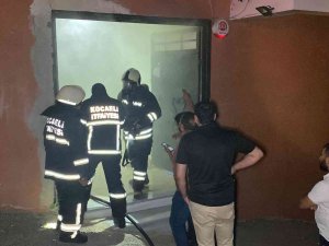 Mobilya Atölyesinde Korkutan Yangın