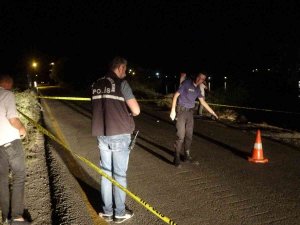 Otomobilden Gölet Kenarındaki Gençlere Ateş Açıldı: 1 Ölü
