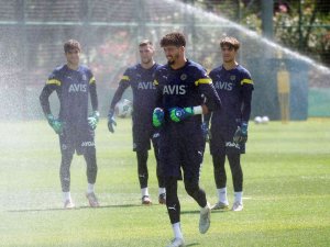 Fenerbahçe’nin Dinamo Kiev Mesaisi Sürüyor