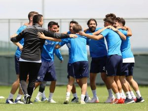 Afyonspor’da Antrenmanlar Eğitsel Oyun Çalışmaları İle Devam Ediyor