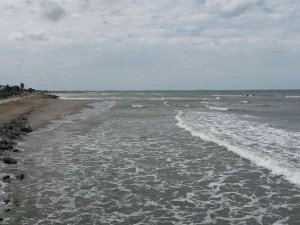 Karadeniz’de Can Pazarı: 4 Kişilik Aile Boğulma Tehlikesi Geçirdi