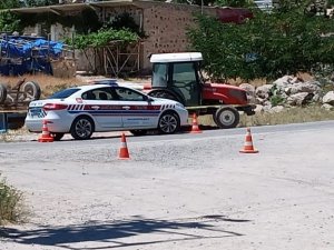 Niğde’de Traktör Devrildi: 1 Ölü, 6 Yaralı
