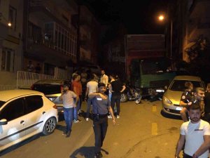 Freni Boşalan Kamyon 9 Araca Zarar Verdi