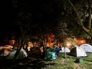 1. Van Denizi Yüzme Festivali Başladı