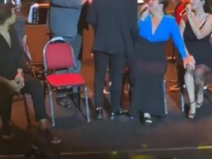 Balıkesir’de Sibel Can Konserinde Olay