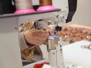 Ayakkabı Atölyesi Altındağlı Kadınların Hayatını Değiştirdi