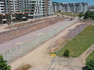 Trafo Sokak’ta Toprakarme İmalatı Sürüyor