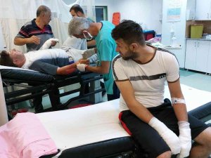 Çakmak Bomba Gibi Patladı: 2 Yaralı